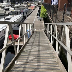 Entire Boat At St Katherine Docks 2 Available Select Using Options Botel London